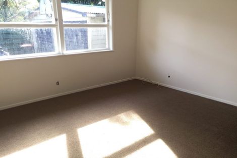 Photo of property in 22 Sorrel Crescent, Bucklands Beach, Auckland, 2012