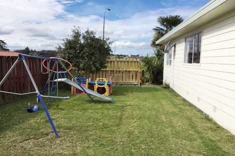 Photo of property in 178 Waitemata Drive, Ranui, Auckland, 0612
