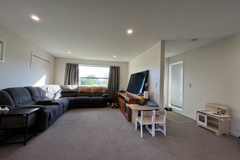 Photo of property in 20 Mclendon Green, Belfast, Christchurch, 8051