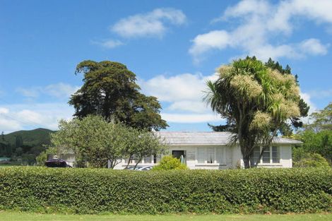 Photo of property in 34 Main Road, Tolaga Bay, 4077