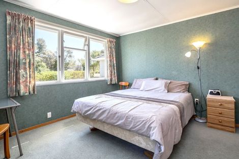 Photo of property in 17 Tararua Drive, Upper Plain, Masterton, 5888