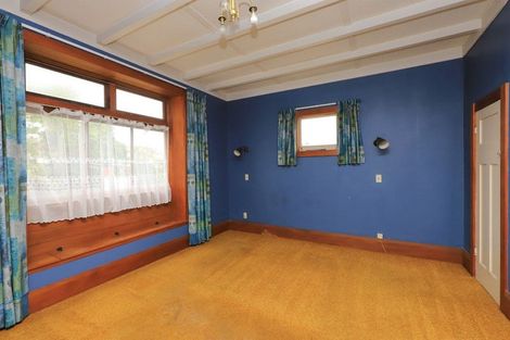 Photo of property in 1015 Heretaunga Street East, Parkvale, Hastings, 4122