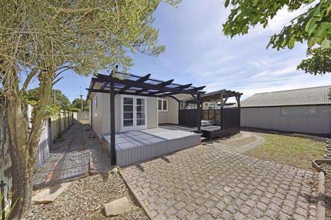 Photo of property in 1/84 Racecourse Road, Sockburn, Christchurch, 8042