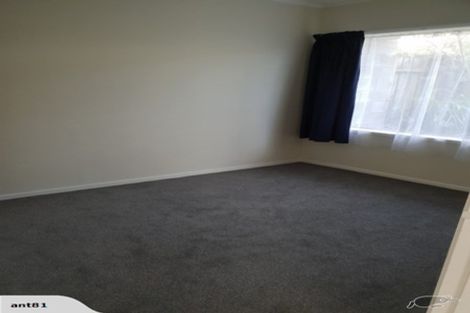 Photo of property in 2/71 Coronation Road, Papatoetoe, Auckland, 2025
