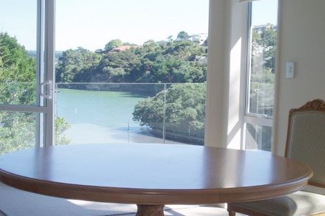 Photo of property in 97a Island Bay Road, Beach Haven, Auckland, 0626