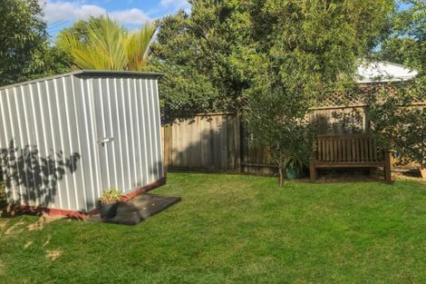 Photo of property in 25 Brandon Road, Glen Eden, Auckland, 0602