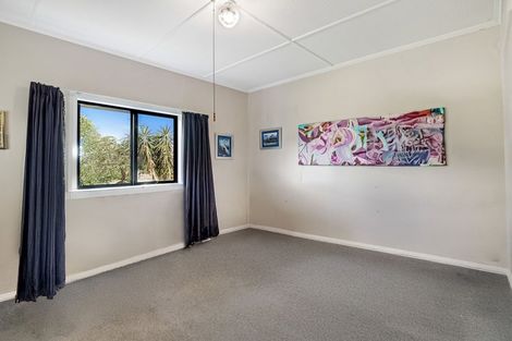 Photo of property in 44 Stirling Street, Te Aroha, 3320