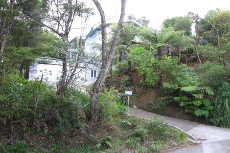 Photo of property in 96 Takahe Road, Titirangi, Auckland, 0604