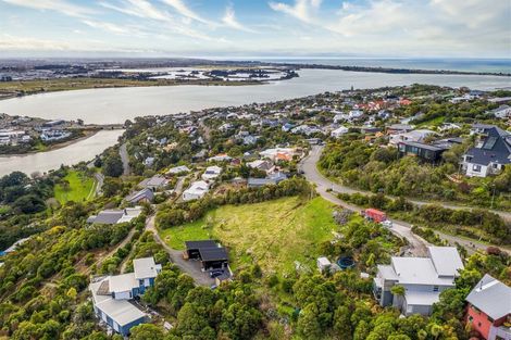 Photo of property in 134 Cannon Hill Crescent, Mount Pleasant, Christchurch, 8081