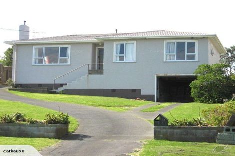 Photo of property in 112 Karaka Street, Castlecliff, Whanganui, 4501