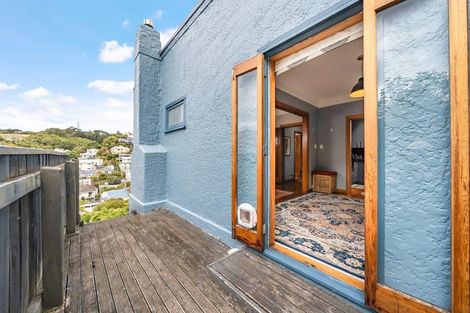 Photo of property in 12 Essex Street, Aro Valley, Wellington, 6021