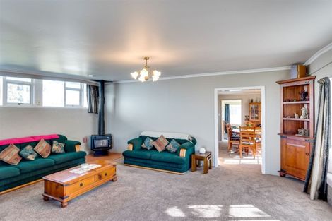 Photo of property in 199 Whirinaki Road, Eskdale, Napier, 4182