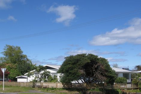 Photo of property in 1/51 Rokino Road, Hilltop, Taupo, 3330