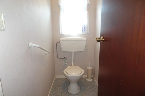 Photo of property in 12 Jeffares Place, Taradale, Napier, 4112