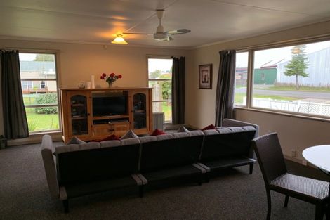 Photo of property in 22 Ward Street, Raetihi, 4632