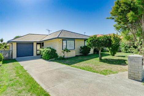 Photo of property in 87 Makarini Street, Paraparaumu, 5032