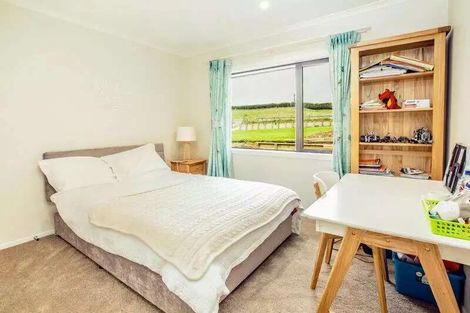 Photo of property in 1 Rigg Place, Flagstaff, Hamilton, 3210