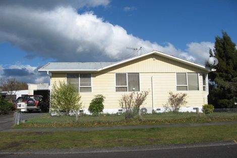 Photo of property in 15 Patikura Place, Turangi, 3334