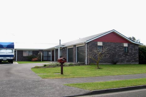 Photo of property in 112 Fitzherbert Avenue, Tawhero, Whanganui, 4501