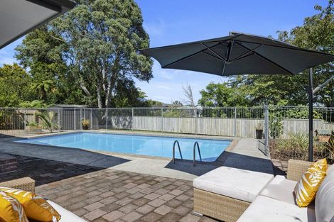 Photo of property in 304 Mangorei Road, Merrilands, New Plymouth, 4312