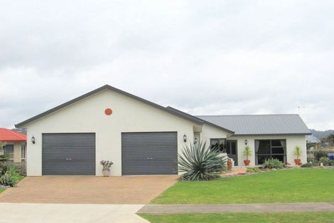 Photo of property in 9 Protea Crescent, Whitianga, 3510