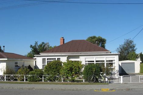 Photo of property in 13 Herbert Street, Waimate, 7924