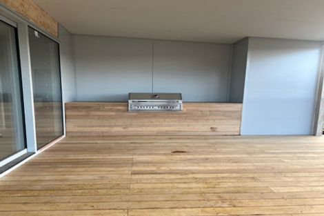 Photo of property in 33 North Ridge Drive, Pauanui, 3579