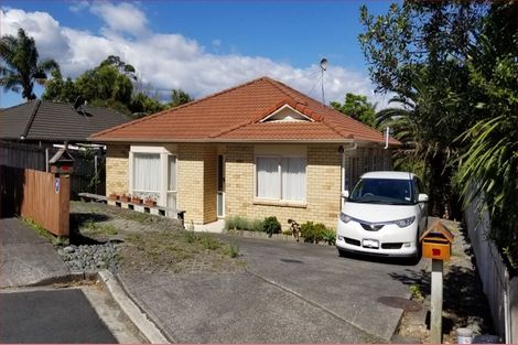 Photo of property in 12 Wheaton Place, Glen Eden, Auckland, 0602