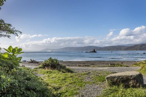 Photo of property in 19 Steeple Lane, Seatoun, Wellington, 6022