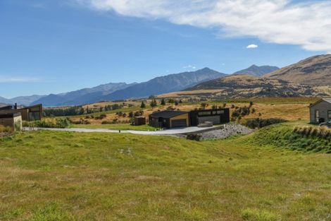 Photo of property in 5 Rabbiters Drive, Jacks Point, Queenstown, 9371