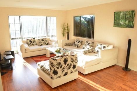 Photo of property in 9 Campile Close, East Tamaki, Auckland, 2016