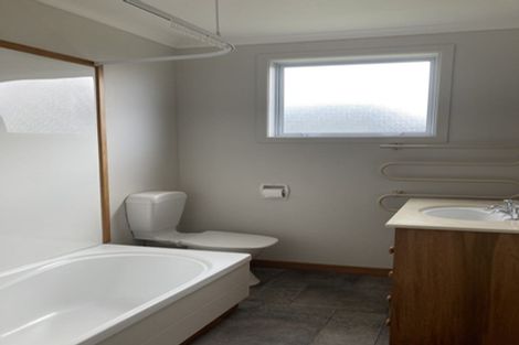 Photo of property in 51 Parris Street, Waitara, 4320