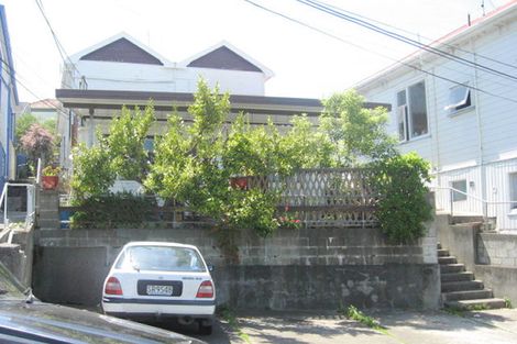 Photo of property in 2/50 Waitoa Road, Hataitai, Wellington, 6021