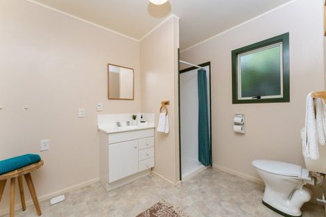 Photo of property in 930 Harington Point Road, Harington Point, Dunedin, 9077