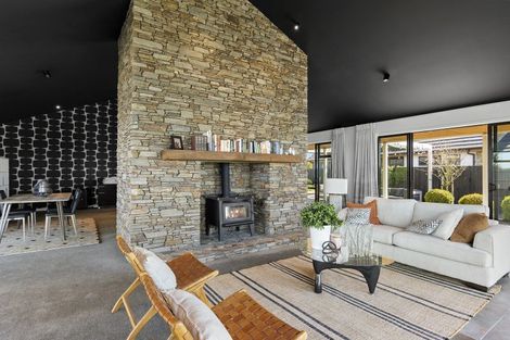 Photo of property in 52 Ludlow Drive, Huntingdon, Ashburton, 7774