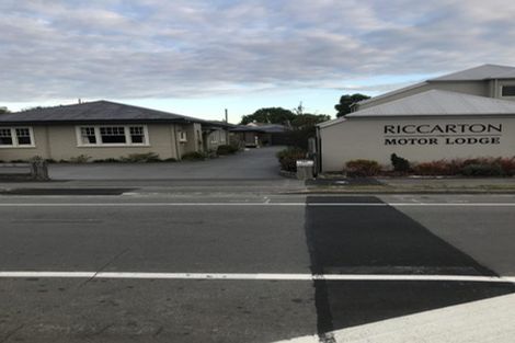 Photo of property in 216 Riccarton Road, Riccarton, Christchurch, 8041