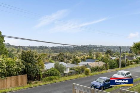 Photo of property in 2/23 Park Road, Glenfield, Auckland, 0629