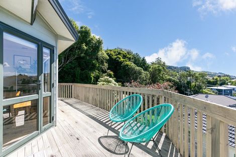Photo of property in 4 Tui Terrace, Tawa, Wellington, 5028