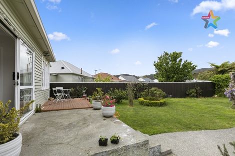 Photo of property in 16 Shearer Crescent, Naenae, Lower Hutt, 5011