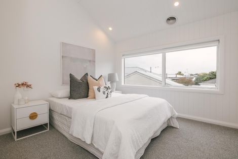 Photo of property in 15 Ihaka Street, Hokowhitu, Palmerston North, 4410