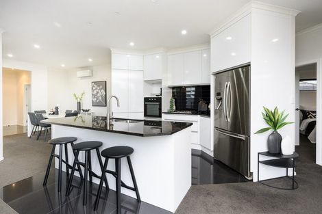 Photo of property in 93 James Line, Kelvin Grove, Palmerston North, 4414