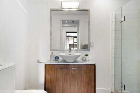 Photo of property in Augusta Apartments, 7/254 Willis Street, Te Aro, Wellington, 6011