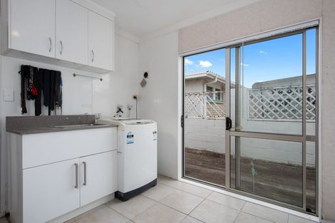 Photo of property in 12 Yatton Street, Greerton, Tauranga, 3112