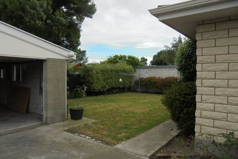 Photo of property in 1/204 Grimseys Road, Redwood, Christchurch, 8051