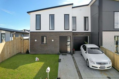 Photo of property in 49 Te Tiireke Drive, Glenview, Hamilton, 3206