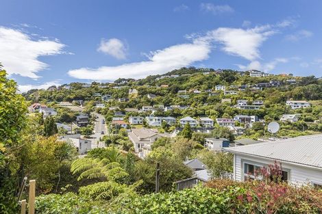 Photo of property in 8 Allington Road, Karori, Wellington, 6012