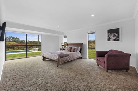 Photo of property in 255 Ararimu Valley Road, Helensville, Waimauku, 0882