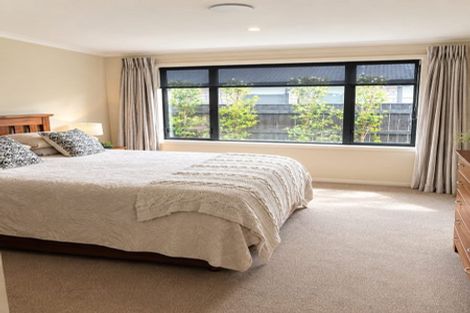 Photo of property in 2 Angus Place, Carterton, 5713