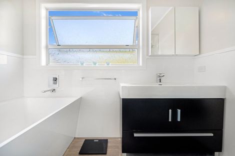 Photo of property in 4941 Orchard East Road, Ngatea, 3597