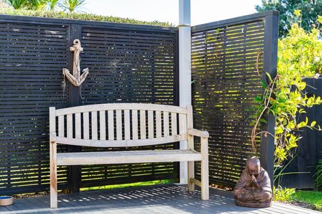 Photo of property in 37 Grove Road, Mangawhai Heads, Mangawhai, 0505